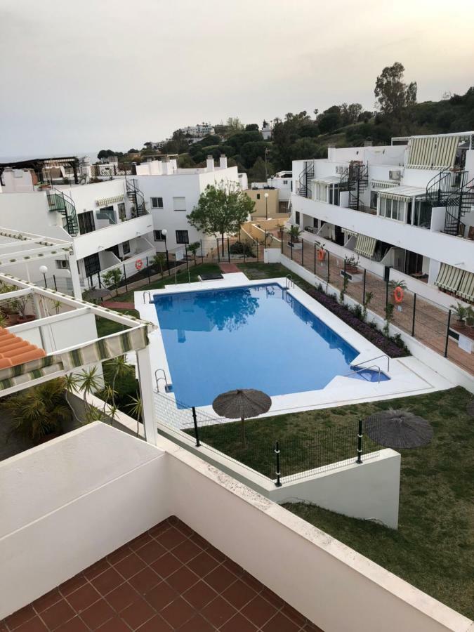 Appartamento Apartamento con vista a la piscina Benalmádena Esterno foto